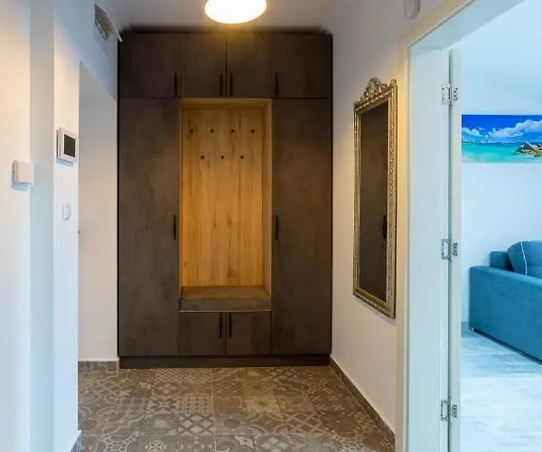 Seaman's House Apartment